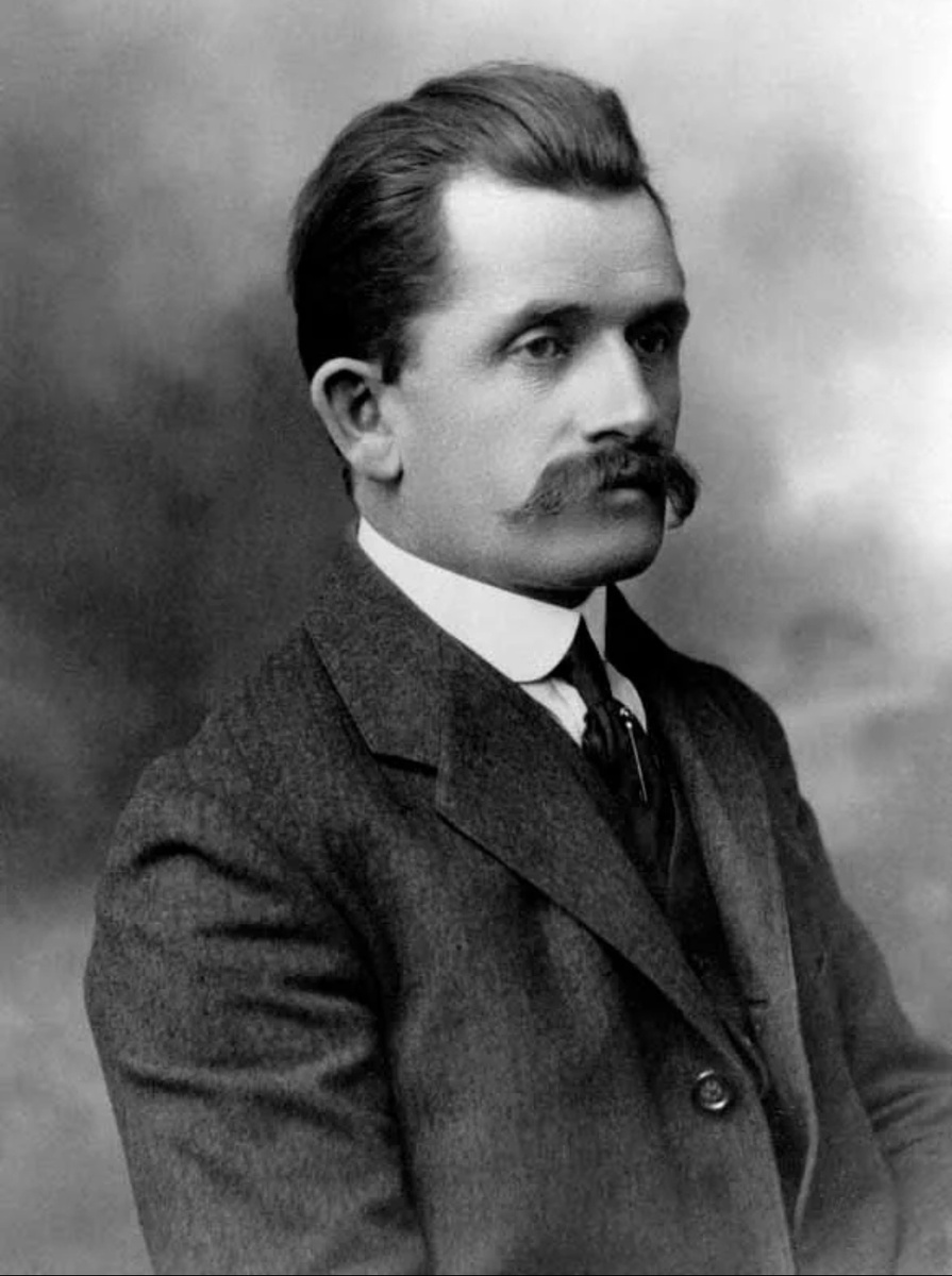 Фердинанд Порше (1875-1951) 