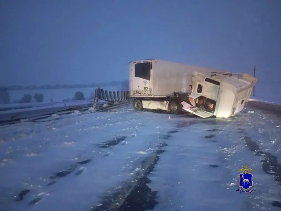    Водитель нарушил правила расположения транспортного средства на проезжей части ГУ МВД России по Самарской области