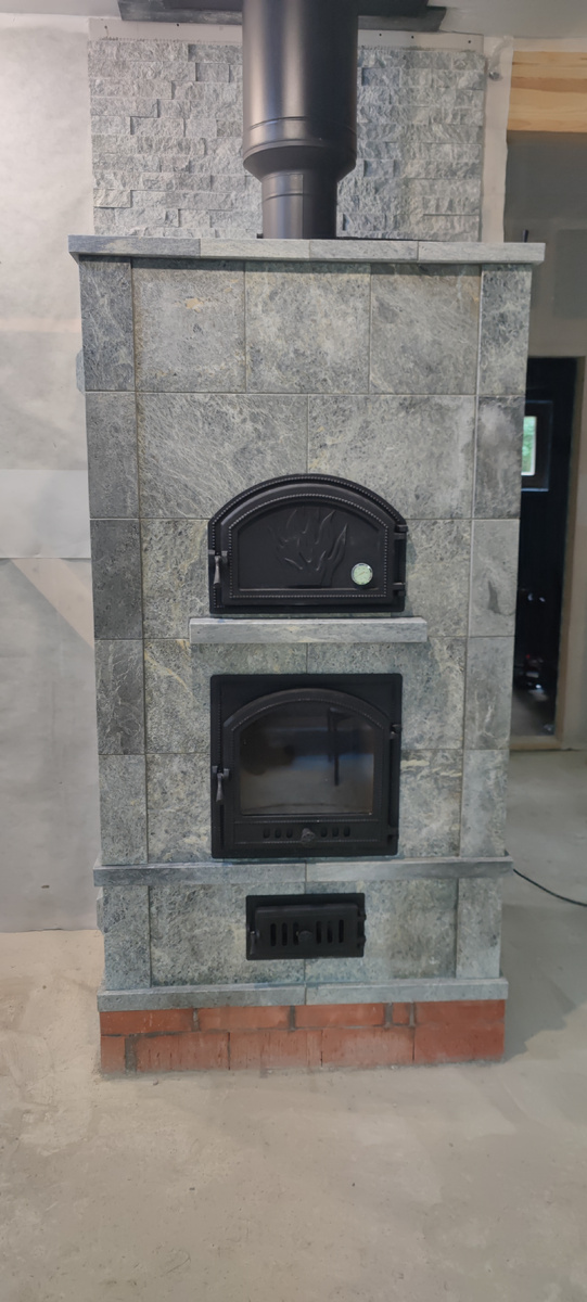 Наша печь из талькохлорита.