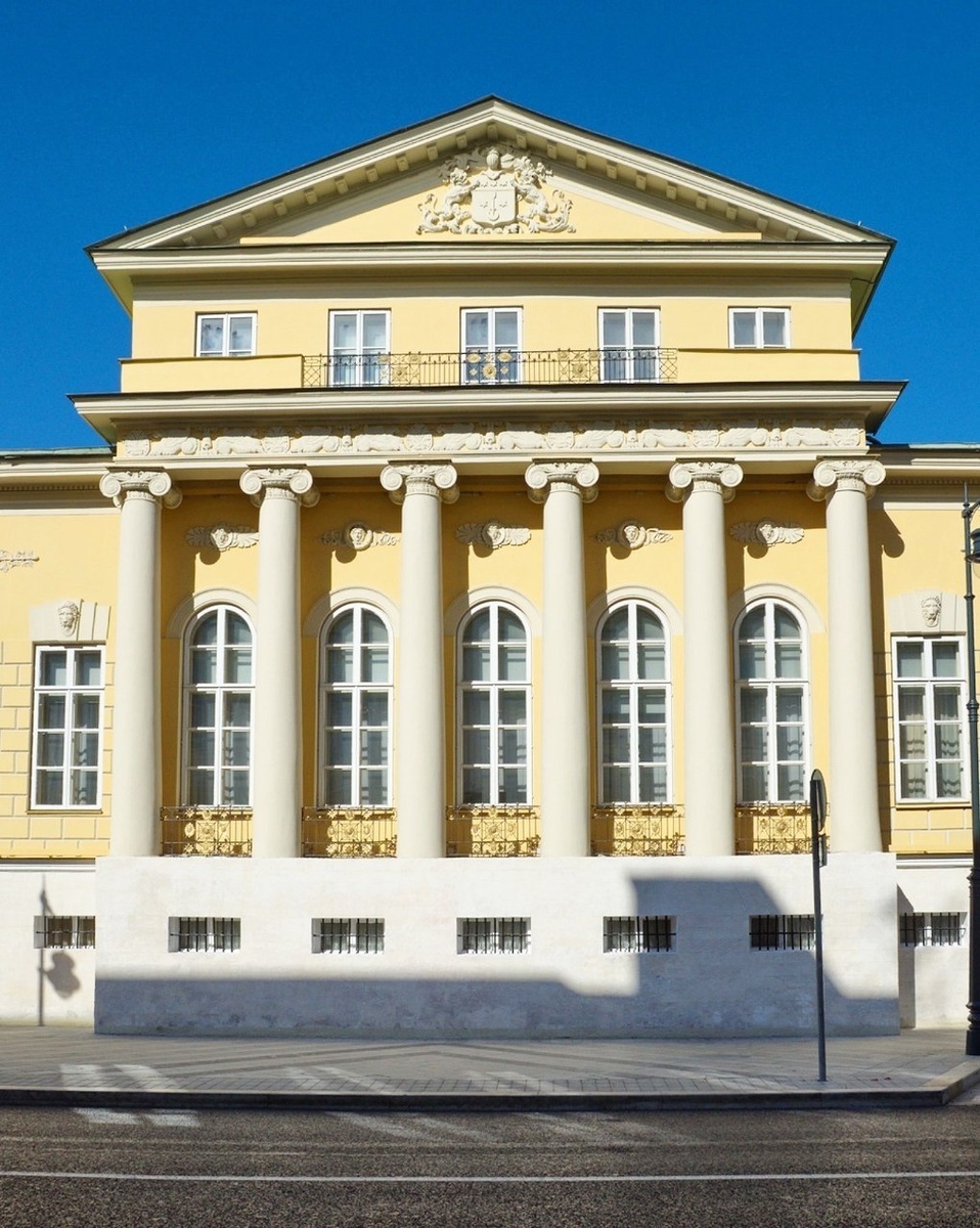 Дом Хрущевых-Селезневых (ул. Пречистенка, 12/2)