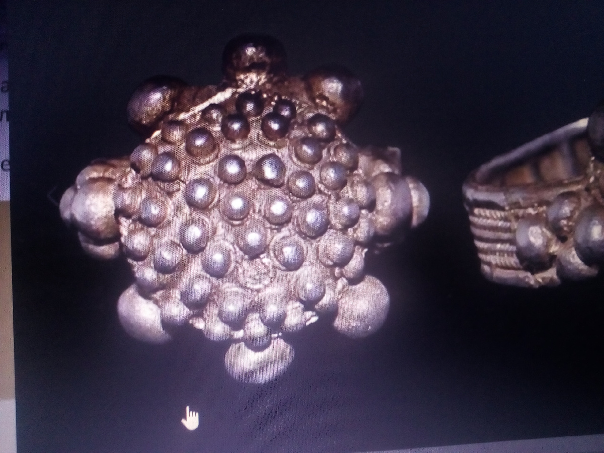 9-11 век, викинги... Ну так пишут...