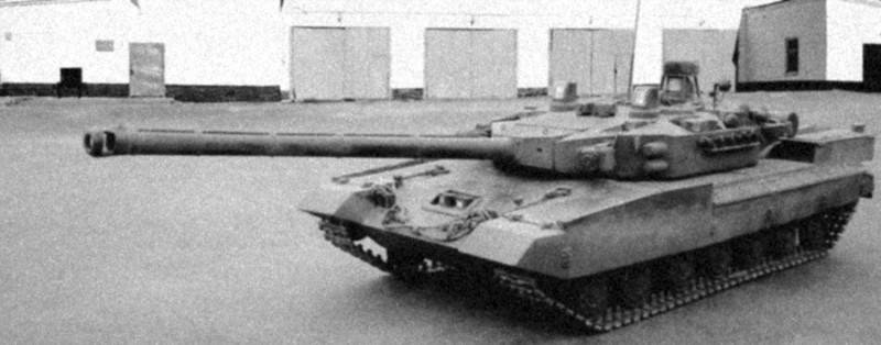 Объект 490А «Бунтарь» собственной персоной. Фотография в свободном доступе.