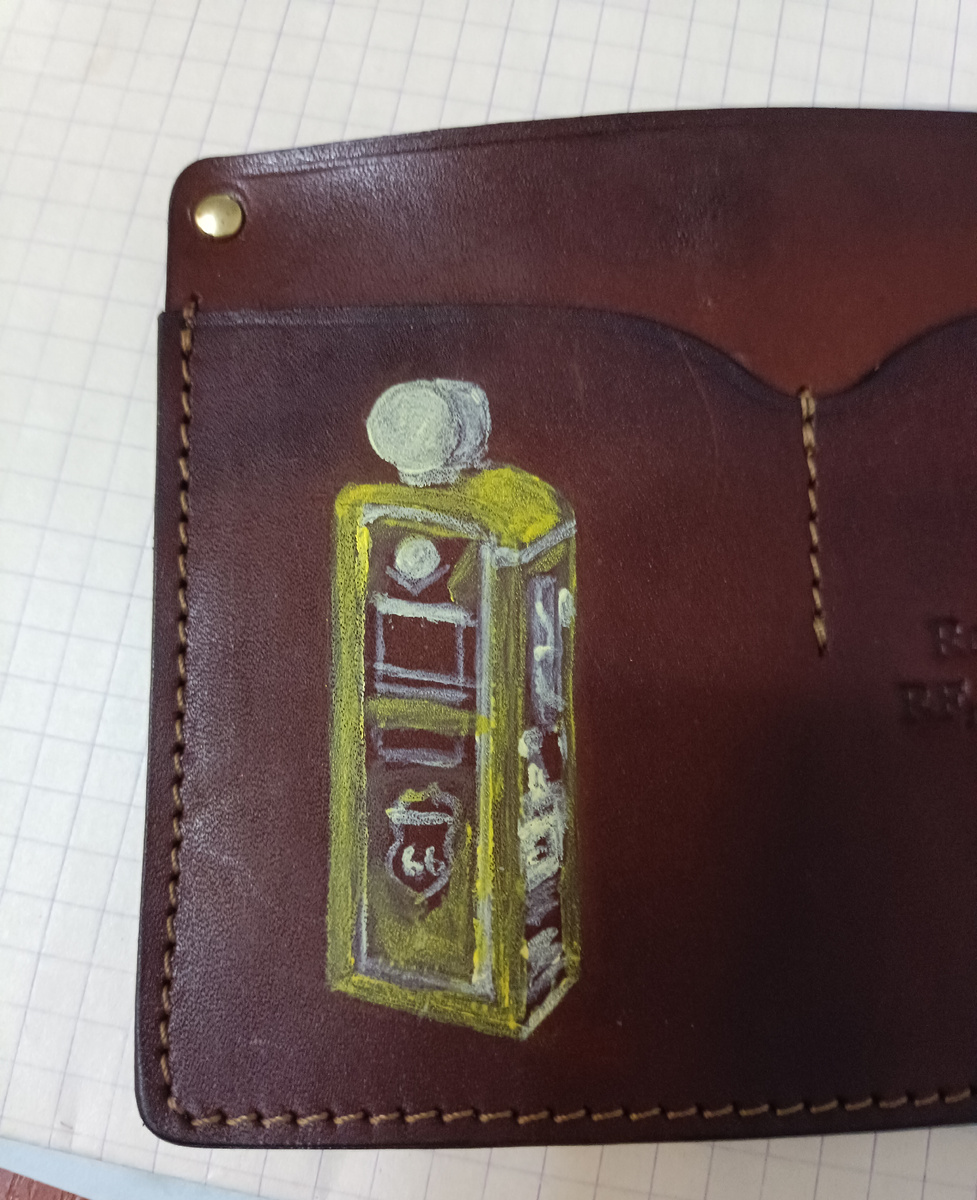 Набросок бензоколонки. Уже начала раскрашивать