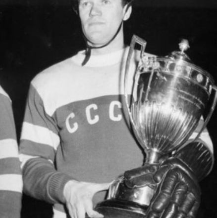 Всеволод Бобров