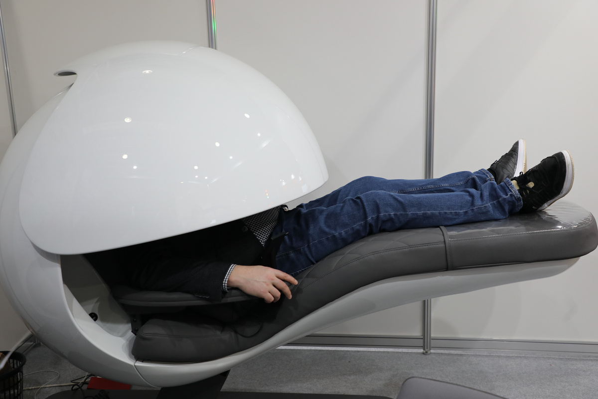 Иногда просто хочется спрятаться от всех... Фото автора