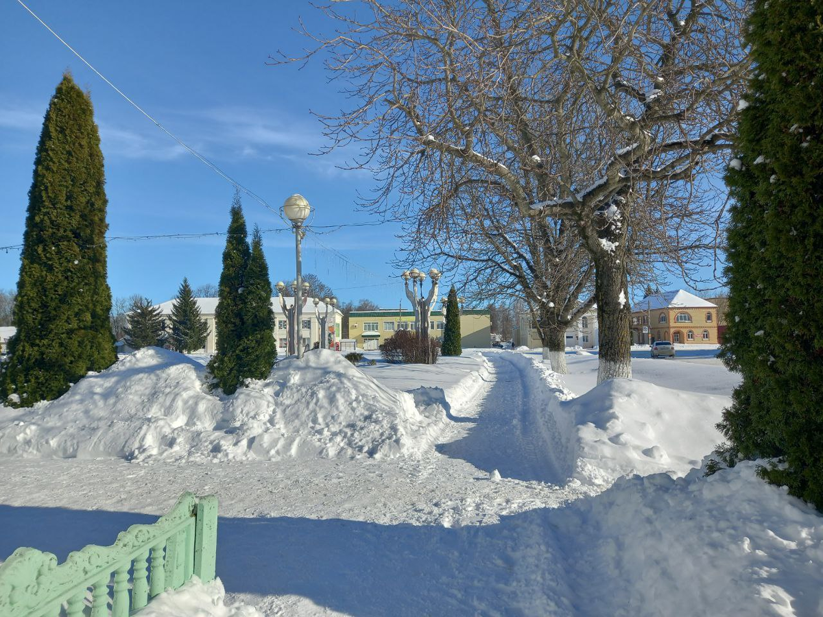 Это ещё февраль. Конец февраля.
