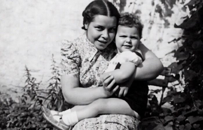 Марина Шафрова – Марутаева с сыном