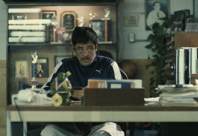    Кадр из фильма «Битва за битвой» (One Battle After Another, США, 2025)