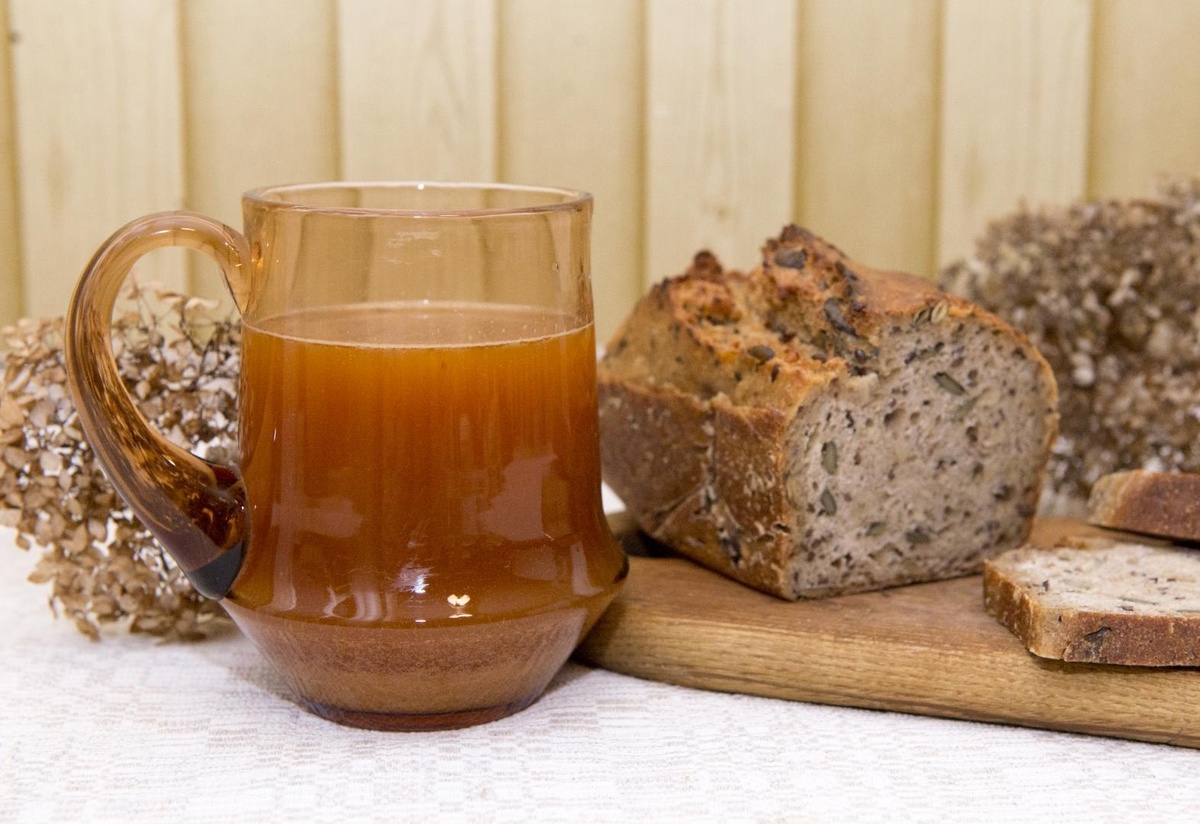    Тайный рецепт бабушкиного кваса с черной смородиной