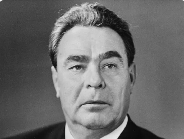 Операция «преемник»: кому на самом деле Брежнев хотел передать власть