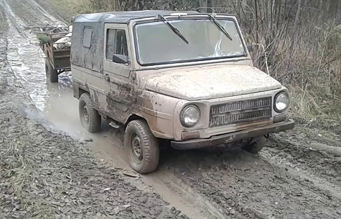 На бездорожье./ Фото: youtube.com