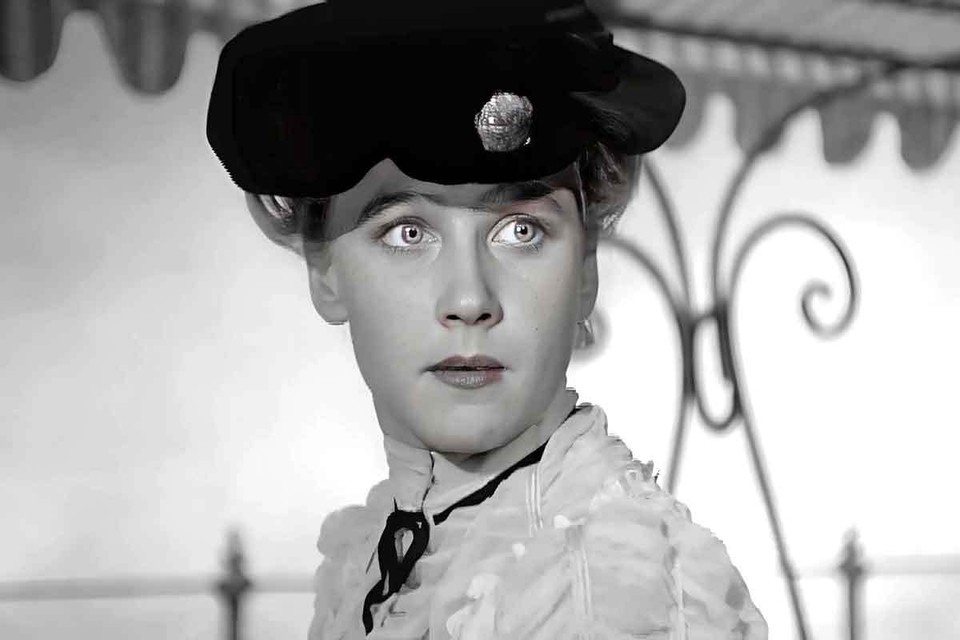    2 марта исполняется 90 лет со дня рождения народной артистки СССР Ии Саввиной кадр из фильма.