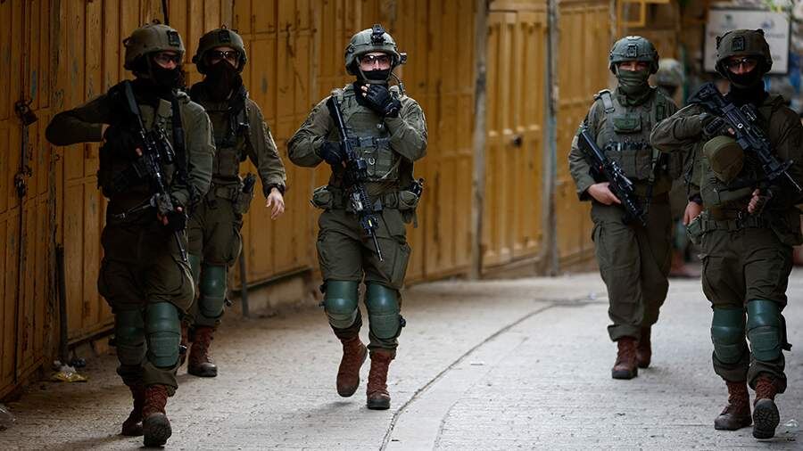    Фото: REUTERS/Mussa Qawasma