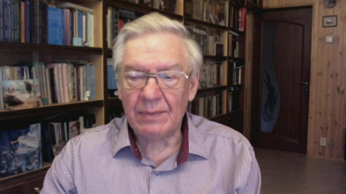    Владимир Васильев