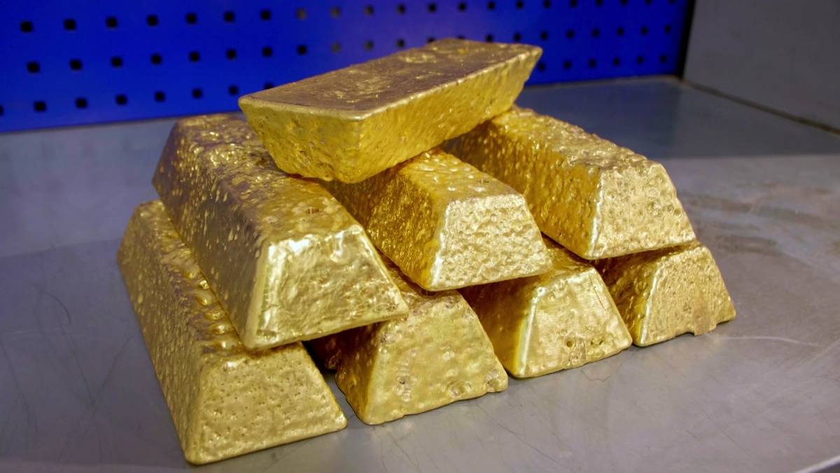    Якутия золото добыча золотой слиток