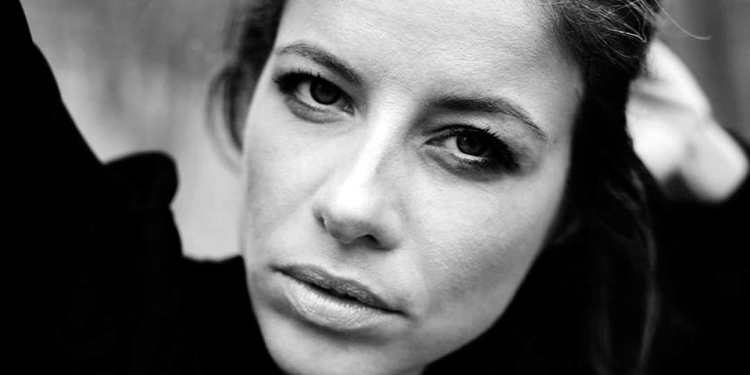 Одержимость человеком: причины, признаки и чем это опасно