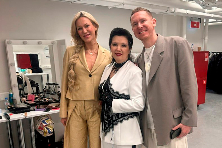 © Дуэт Алмас с Ириной Шведовой.📷
