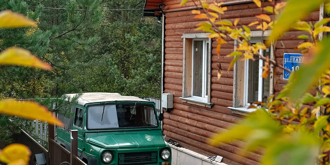 "Тьфу, деревня!" - как выглядит дом в Карелии, где сняли "Любовь и Голуби"