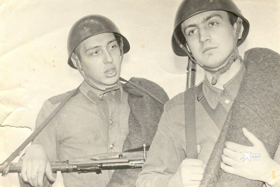    После театрального училища Николай Коляда два года служил в войсках связи Фото: из личного архива Николая Коляды