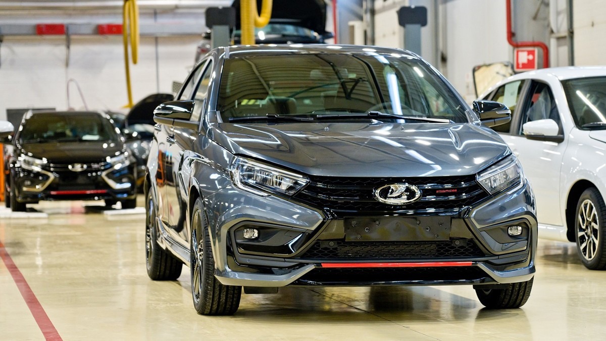 Новая Lada Vesta Sport – модель 2026 года