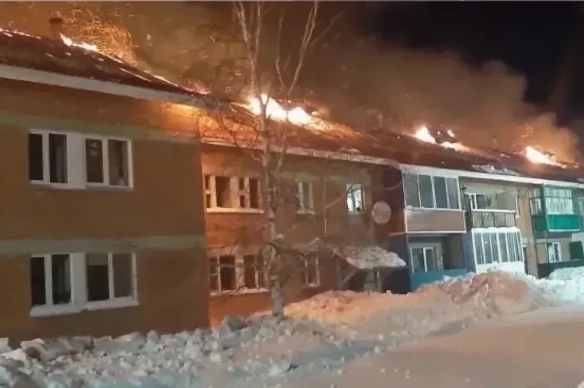    Причиной пожара на севере Бурятии называют неосторожное обращение с огнём