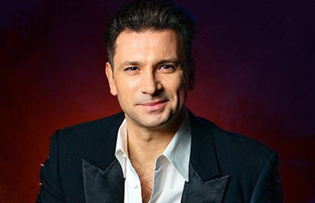 Творческий вечер к 8 Марта с Антоном Хабаровым в Государственный Кремлевский Дворец - МОСБИЛЕТ.ру