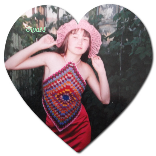 Фото и работа автора канала. Мой авторский топ "бабушкин квадрат"