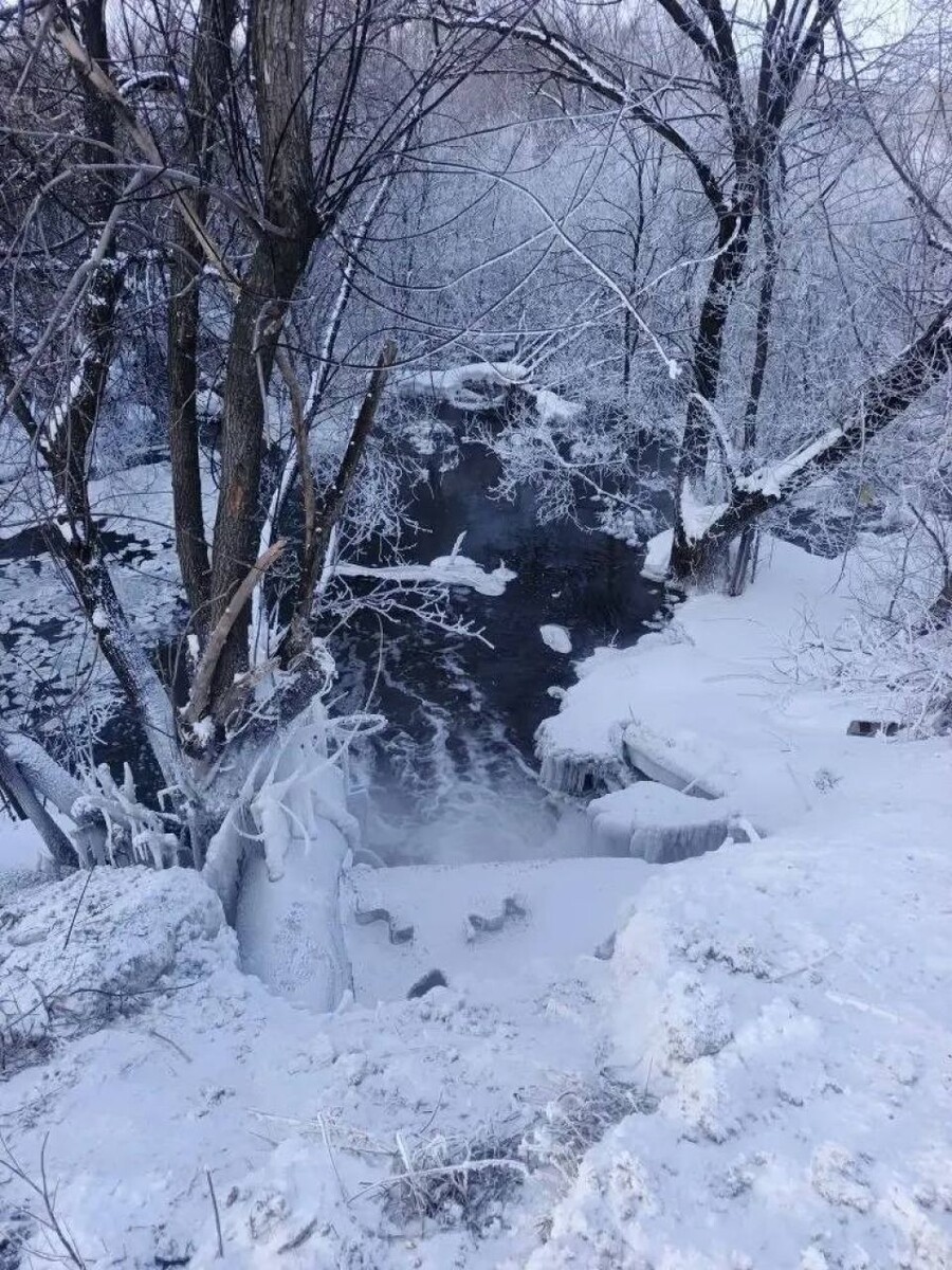    Место перелива у села Александровка. Источник: t.me/kalmanka_glava