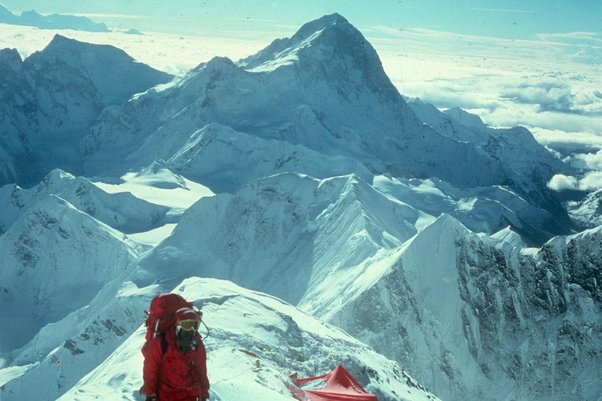 Лагерь на «Балконе» на высоте 8350 метров