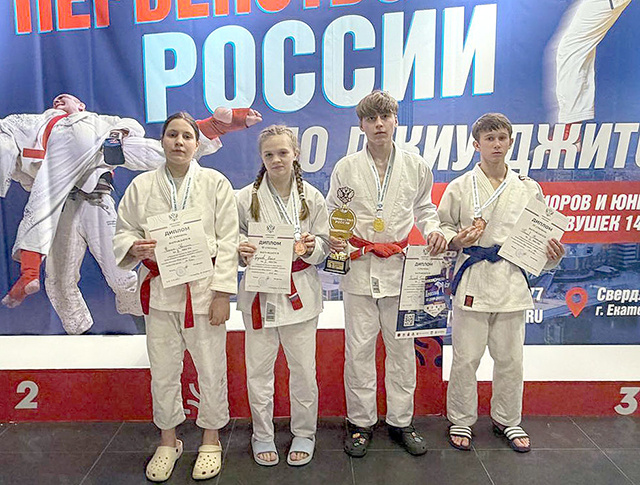 Тверские спортсмены завоевали 10 медалей первенства России по джиу-джитсу
