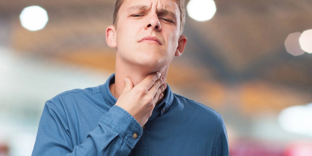 Ком в горле, который не проглотить: что на самом деле блокирует глотку и мешает дышать