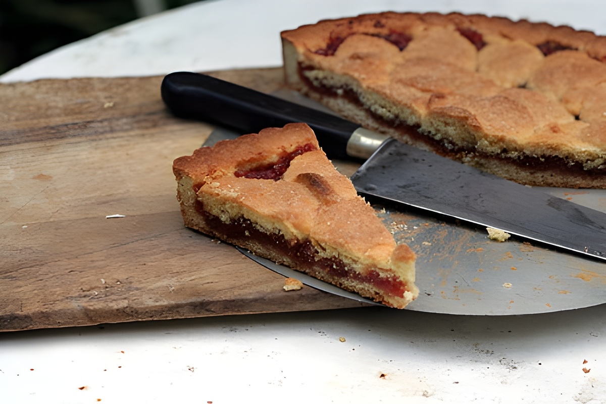 Легкий пирог с джемом