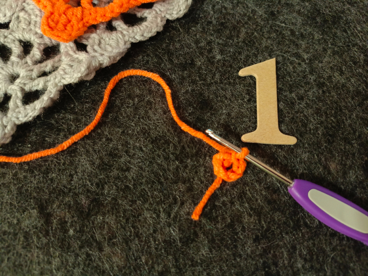 6 воздушных замыкаю в колечко.