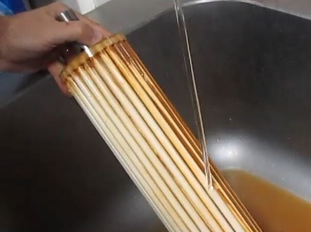                                                              Начало очистки щёткой