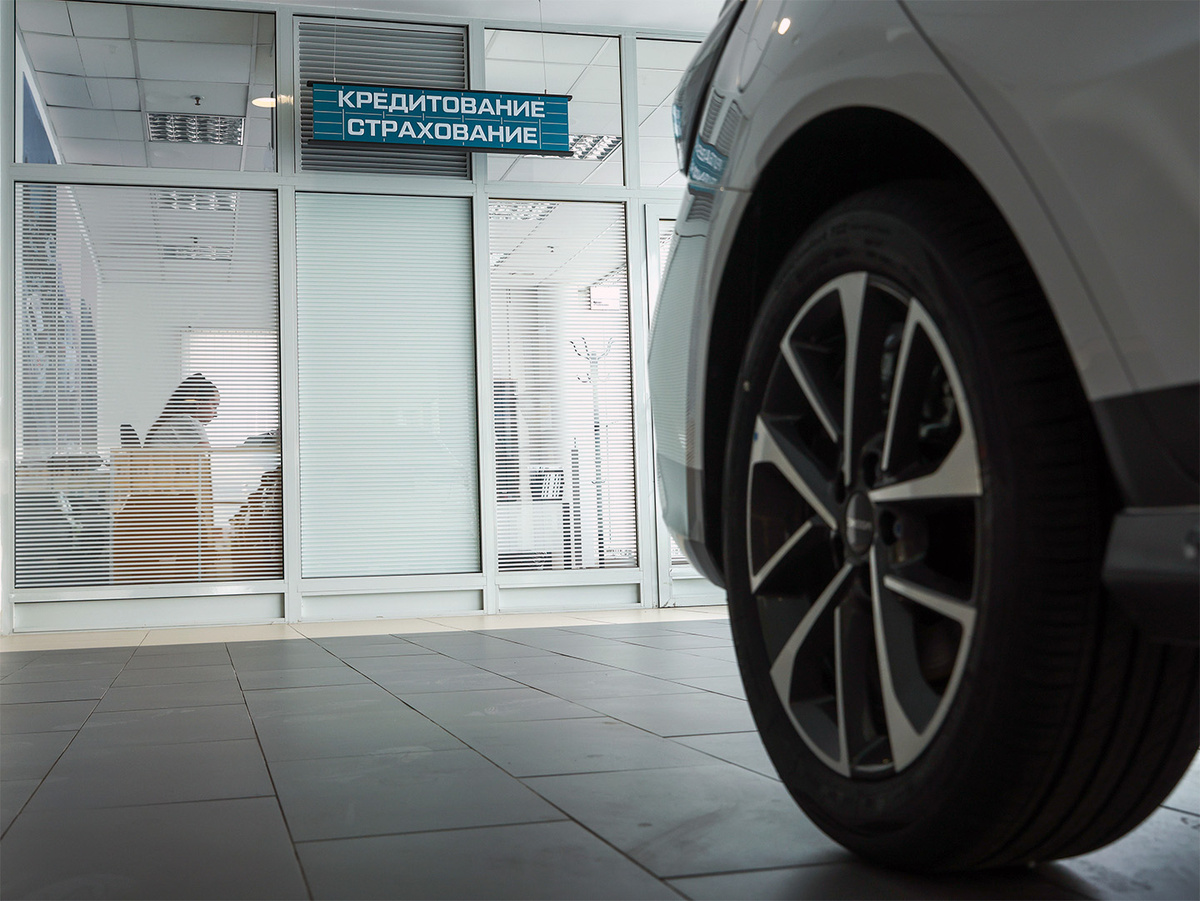 Petrov Sergey / NEWS.ru / Global Look Press📷При покупке автомобиля с дубликатом ПТС могут возникнуть определенные риски, например обременения и залог. Автомобиль может быть в залоге по кредиту или другим обязательствам