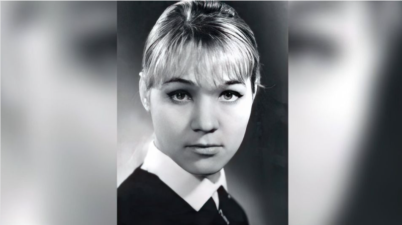 Нина Русланова в юности
