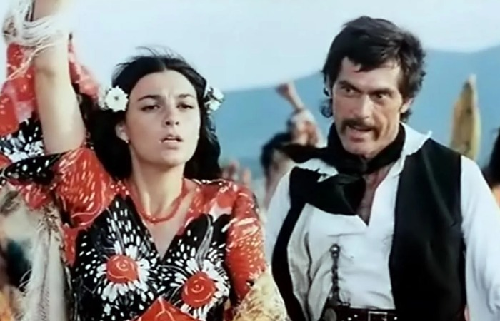 Смертельное проклятие Лойко Зобар: яркий взлет и страшный финал главного цыгана СССР. Как жил и внезапно ушел актер Григоре Григориу