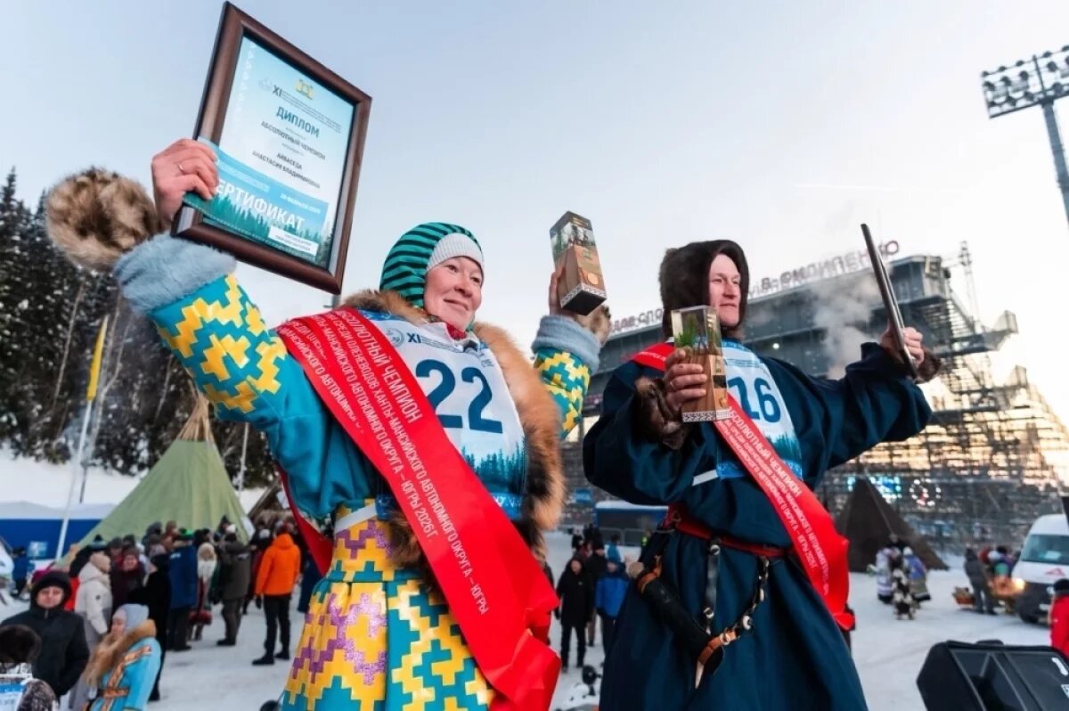   В этом году за звание абсолютного чемпиона боролись 30 оленеводов.