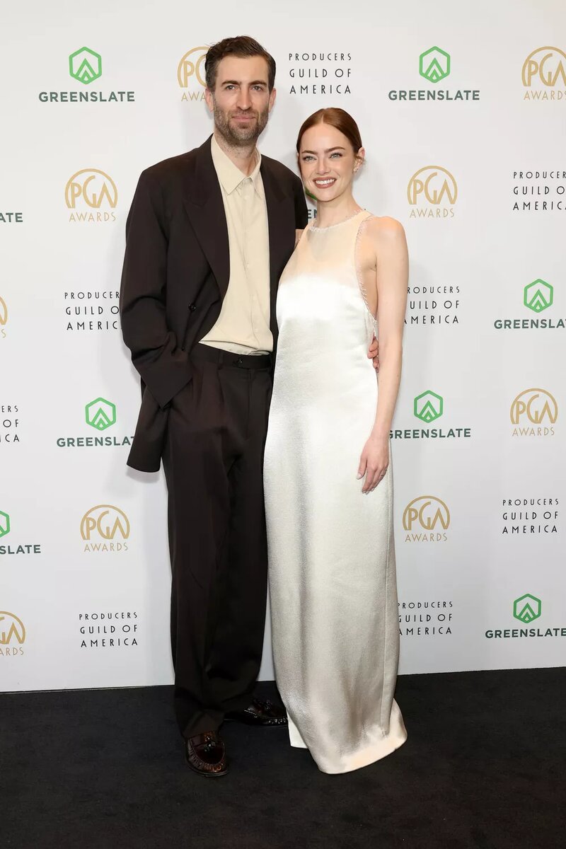 Эмма Стоун с мужем📷
