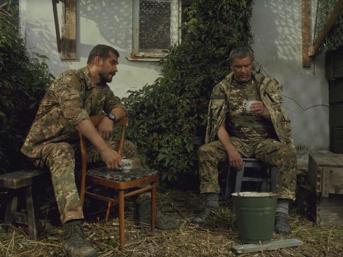    Кадр из фильма "СВОИ. Баллада о войне" | © ООО "Содружество молодых актеров" (2025)