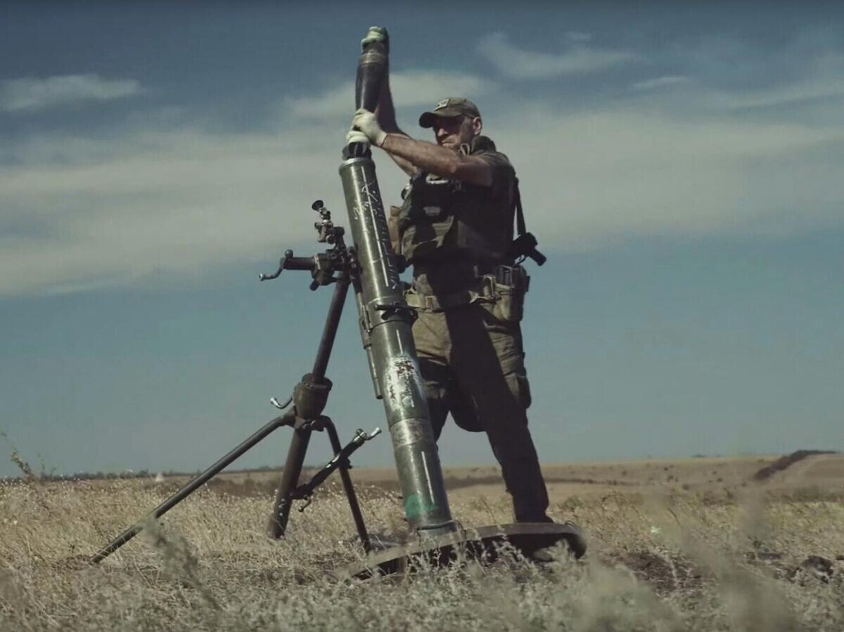 | © ООО "Содружество молодых актеров" (2025)📷Эпизод из фильма "СВОИ. Баллада о войне"