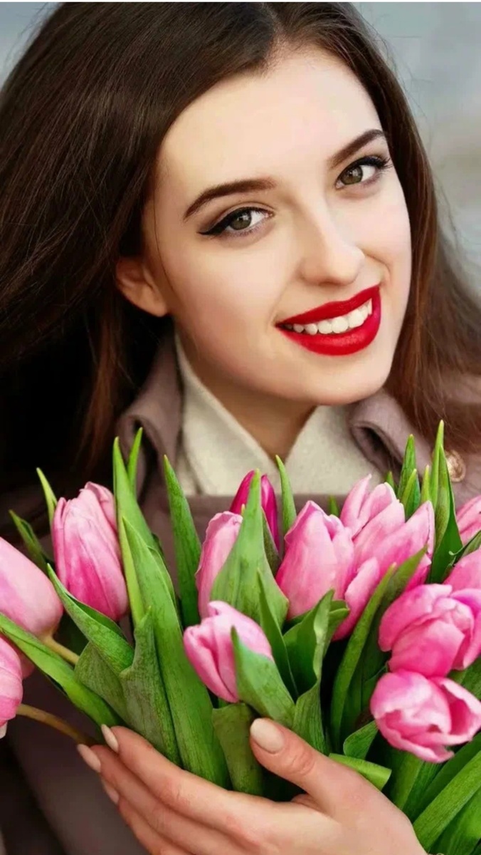 Девушка, --взято из интернета с целью ознакомления. 