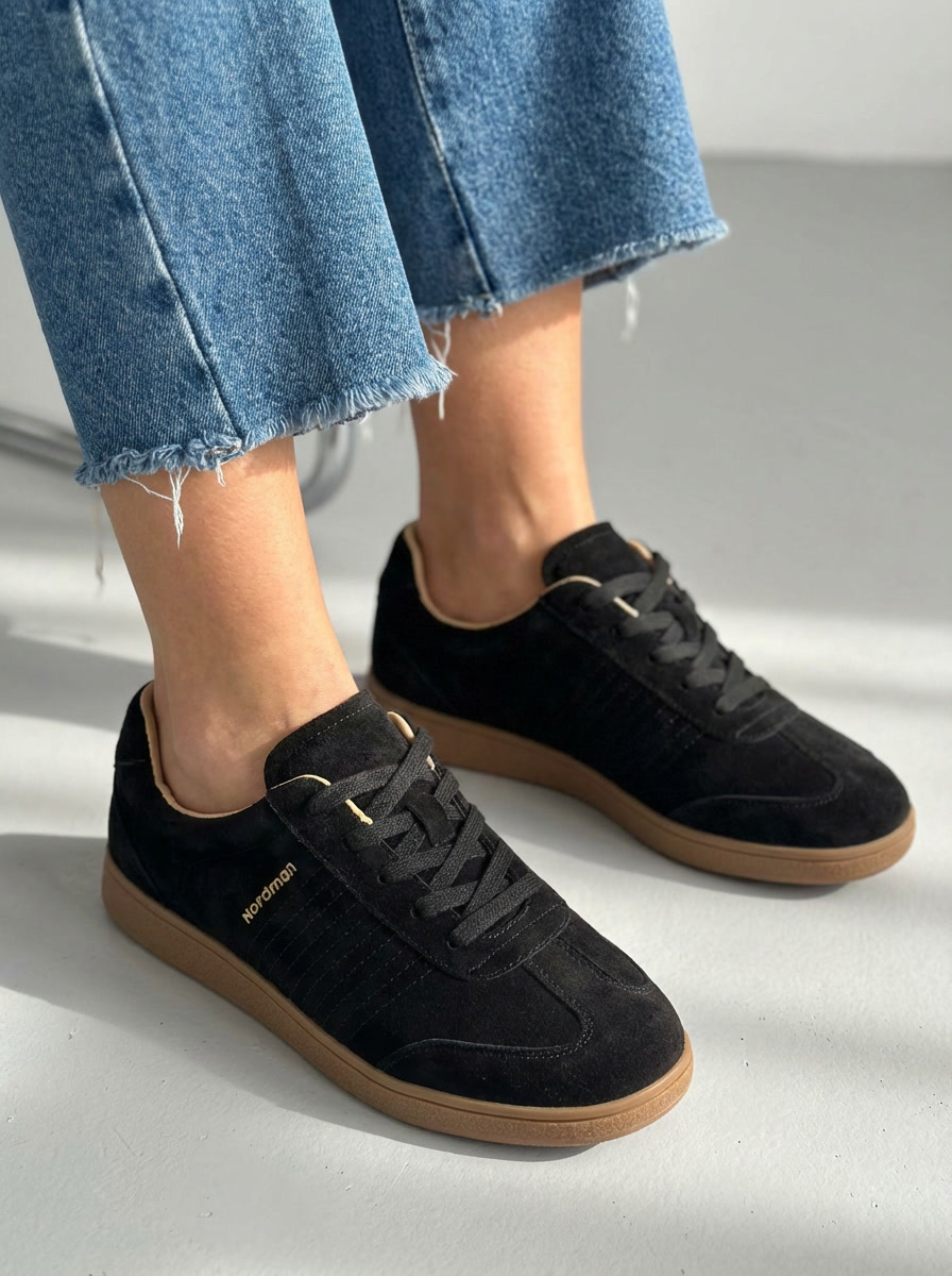 Черные кеды женские натуральная замша