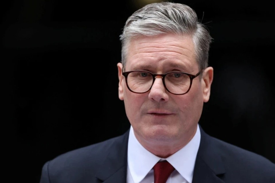    DM: Стармер не смог обосновать допуск США на базы Британии для ударов по Ирану REUTERS