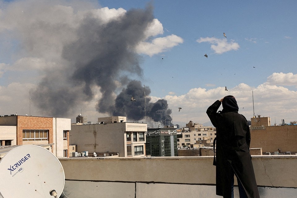    Гросси: МАГАТЭ не располагает данными об атаках по иранским ядерным установкам REUTERS