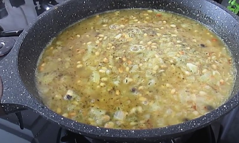 Восточная фаршированная курица: секреты роскошного блюда из османских дворцов