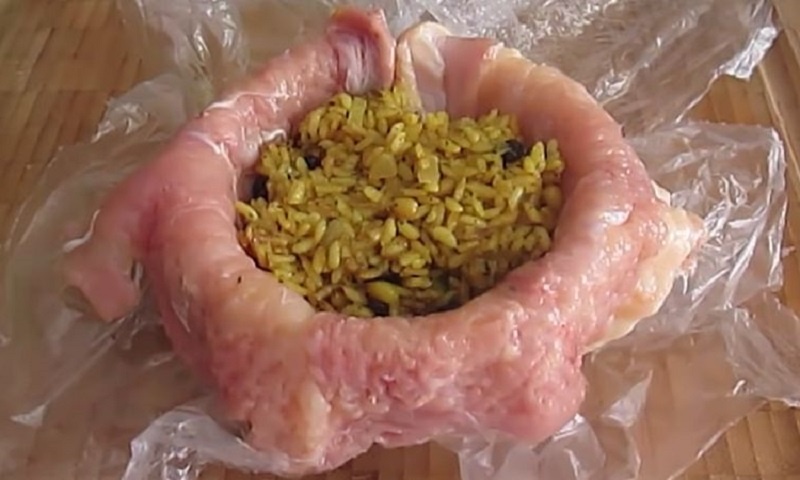 Восточная фаршированная курица: секреты роскошного блюда из османских дворцов