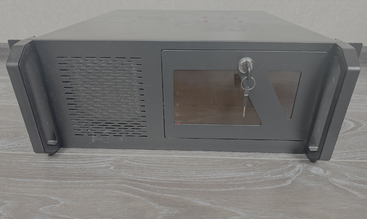 Старенький сервер