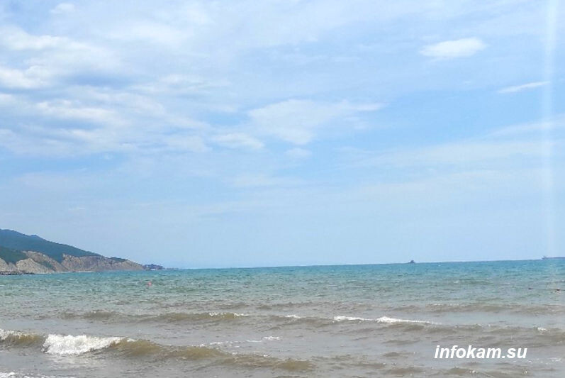    У моря, у синего моря...