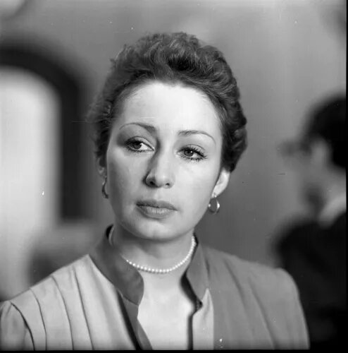 Автор: https://images2.novochag.ru/upload/img_cache/06e/06ec2709e56e005e5f13975f2a827bc1_cropped_494x500.webp